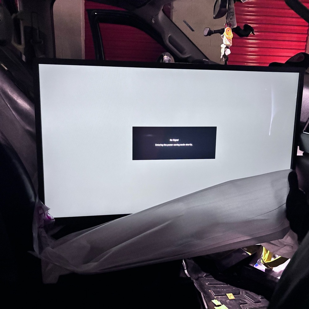 LG 32-Inch Monitor with AMD FreeSync